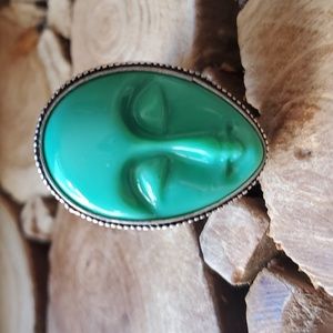 New Carved Green Goddess Face 925 Silver Ring.